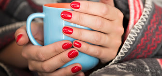 Three Easy Ways To Avoid Dry, Cracked Hands In The Colder Weather