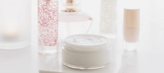The Ultimate Guide To Building An Anti-Aging Skincare Routine