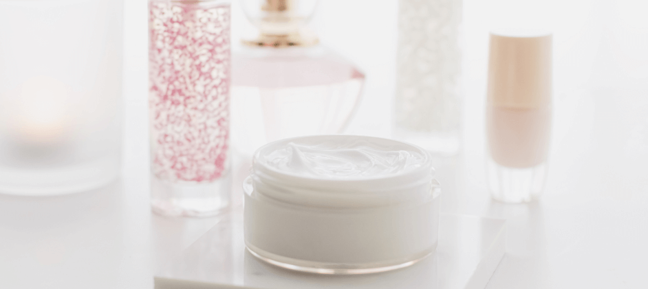 The Ultimate Guide To Building An Anti-Aging Skincare Routine