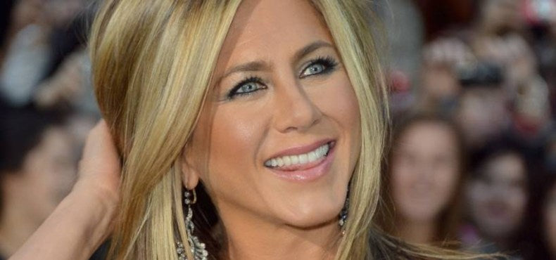 Jennifer Aniston Has The Easiest Skincare Tips Ever!