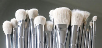 Here Is Why You Need To Start Wash Your Makeup Brushes ASAP!