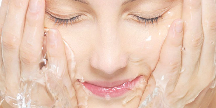 How To Use Oil Cleansing To Get The Best Skin Of Your Life